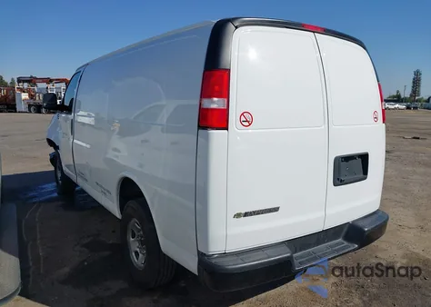 2023 Chevrolet Express Cargo Rwd 2500 Regular Wheelbase Wt from USA, damaged, VIN 1GCWGAFP9P1211380